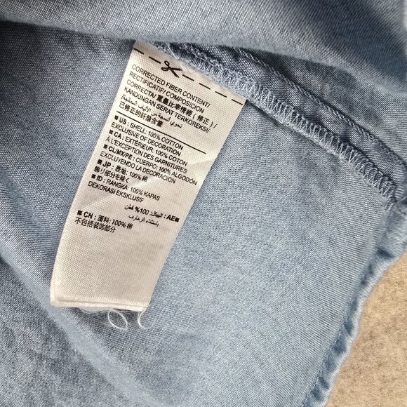 Old Navy Embroidered Chambray Sleeveless Top Size S - Picture 4 of 7